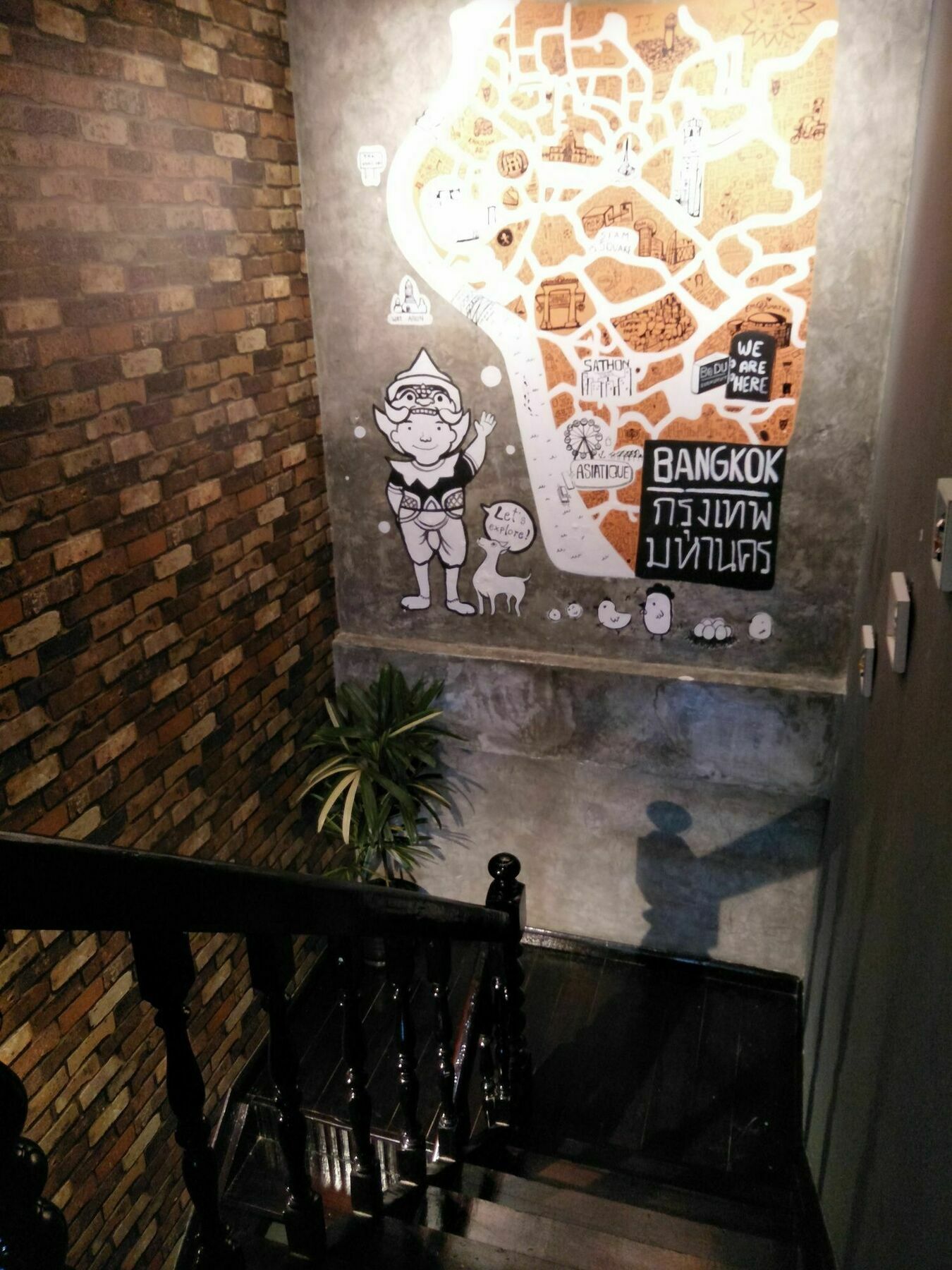 Badu Sukhumvit Dormitory Банкок Екстериор снимка